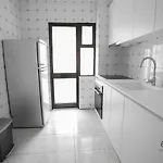Downtown 2 Bedroom Peaceful Flat - Balcony & Private Parking Porto