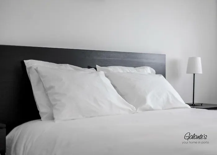 Downtown 2 Bedroom Peaceful Flat - Balcony & Private Parking Appartement *